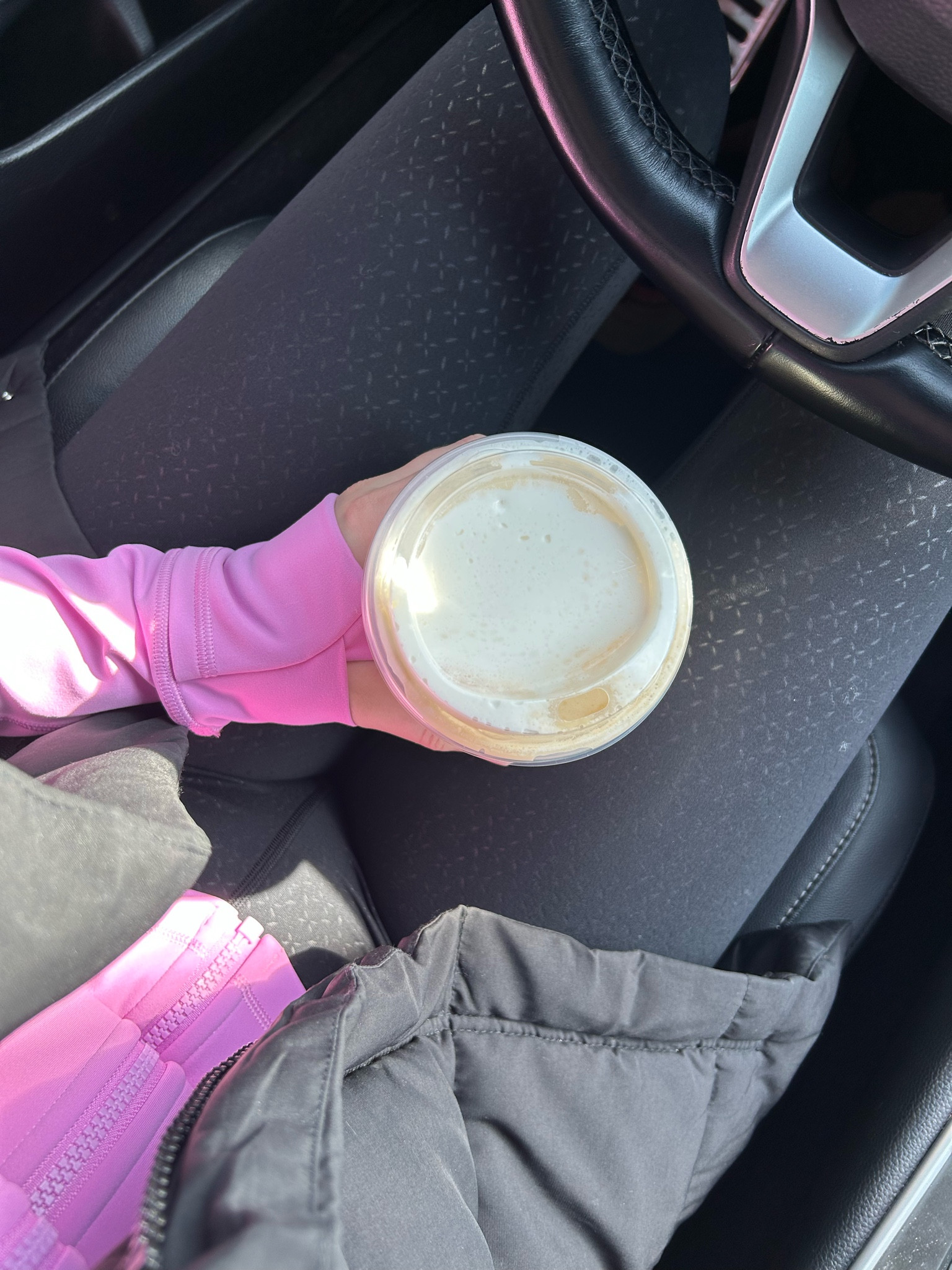 These leggings are so soft!! I wear size 2 in the 28’ length 🖤

#LTKfitness #LTKtravel #LTKSpringSale