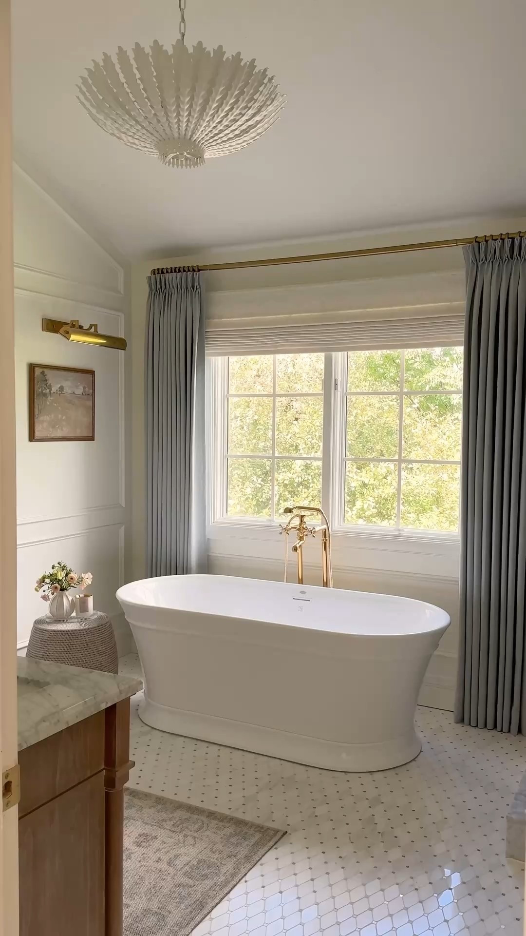 A lot of pieces in my bathroom are on sale right now! 

#LTKHome #LTKSaleAlert #LTKStyleTip