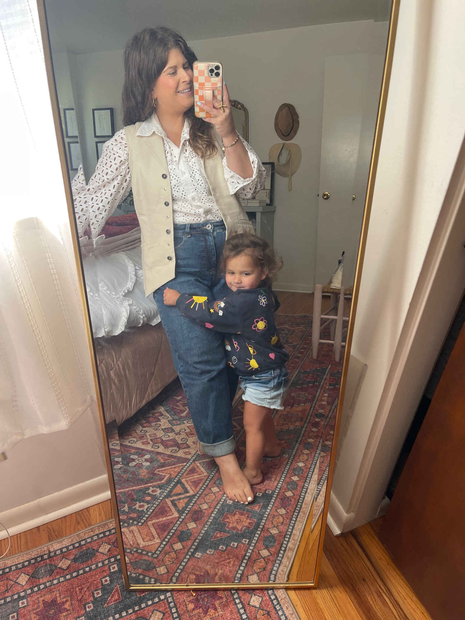 Love the mix of the eyelet top with the vest unbuttoned. Feels like workwear but also super cute! Paired with barrel leg jeans! 



#LTKWorkwear #LTKFindsUnder100 #LTKStyleTip