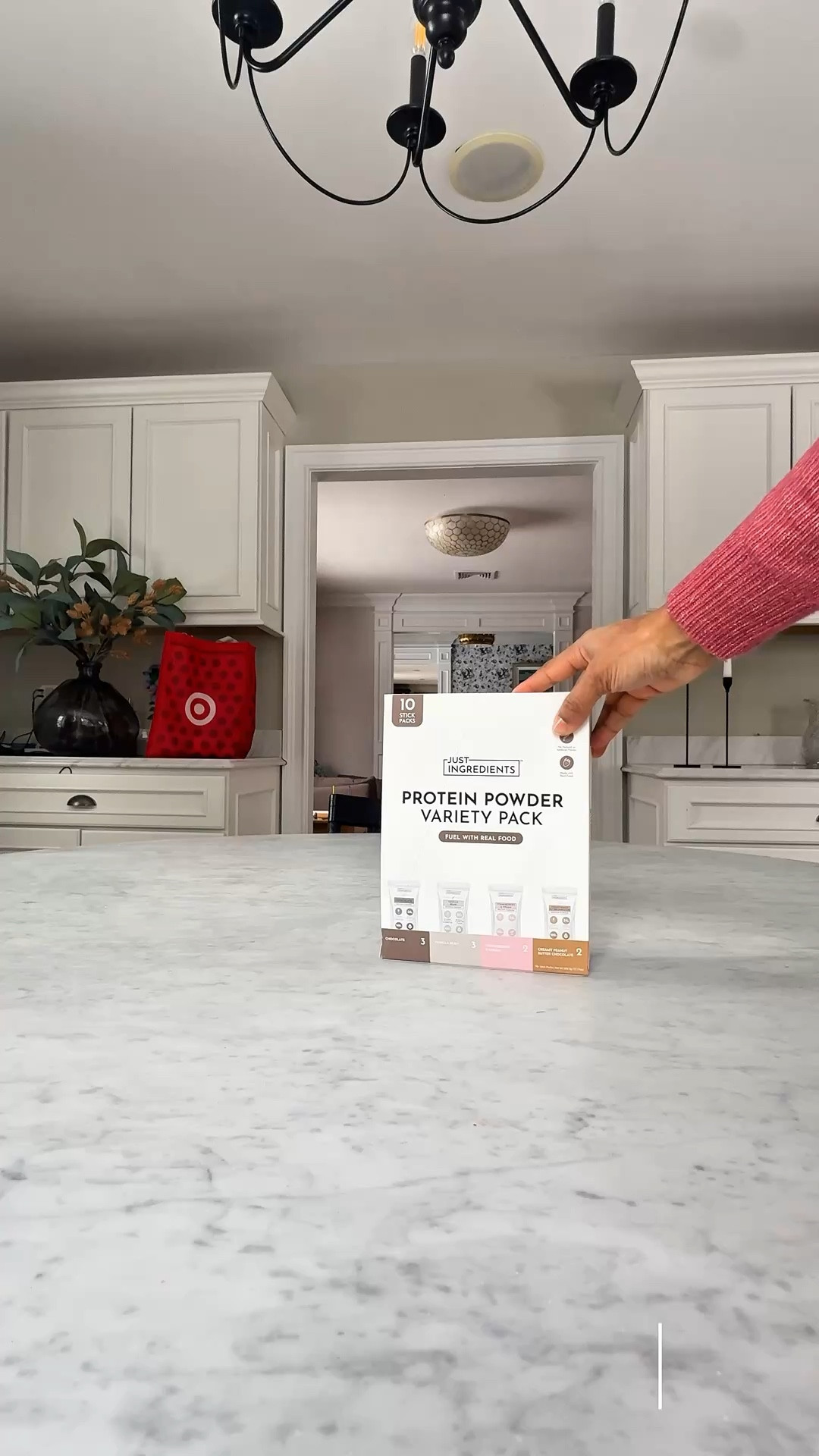 #ad My daily non-negotiables:
protein in the morning, electrolytes in my water, and easy fuel ready to go.
Simple habits > motivation.
#JustIngredients #JIApproved #JIxTarget #TargetPartner #target @just.ingredients 
@just.ingredients.shop
