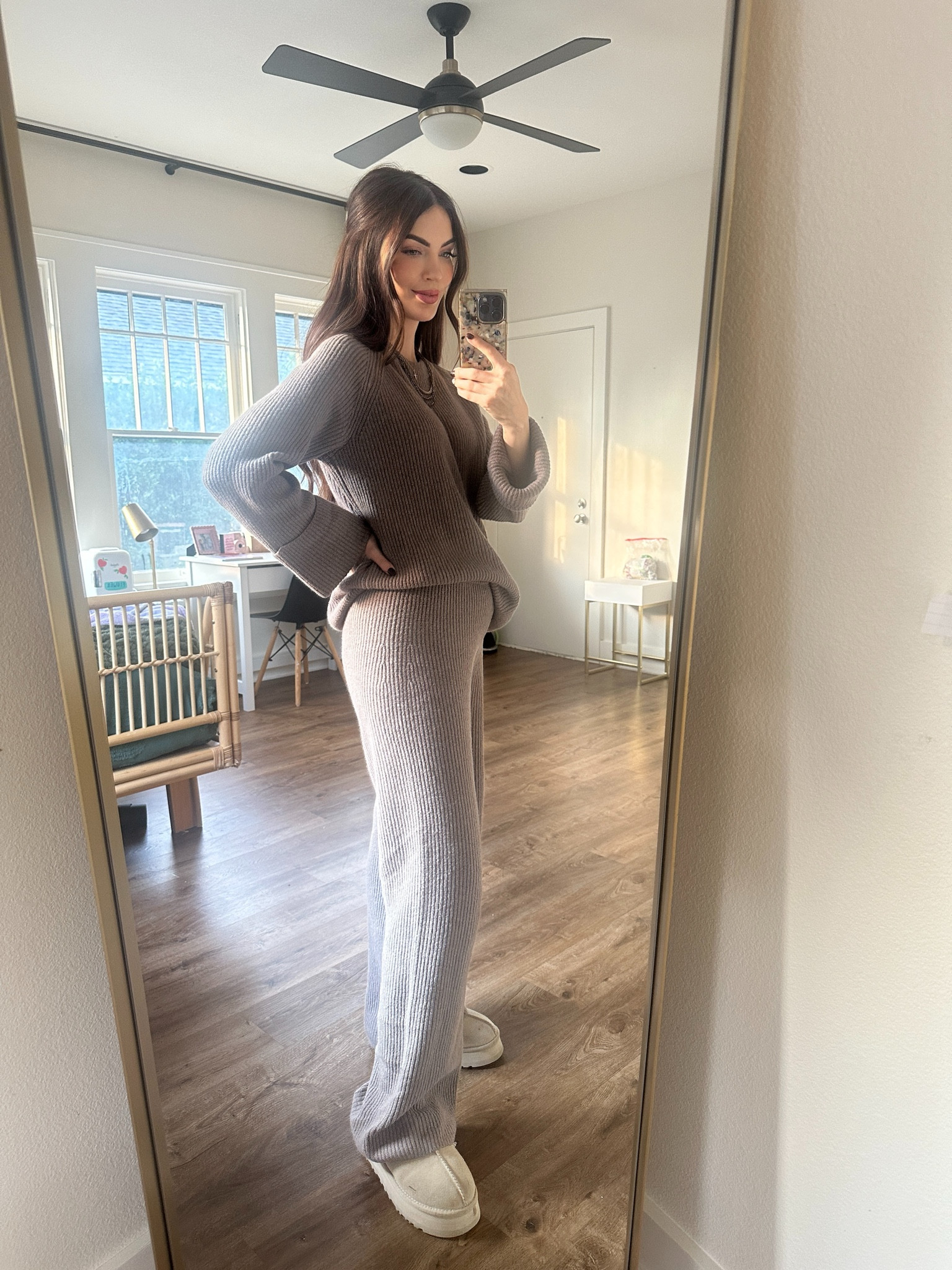 A monochromatic moment with my new favorite bump friendly sweater set that comes in tall sizes! I’m 5’6 and these more than hit the floor on me.

Top: small 
Pants: small tall


#LTKBump #LTKootd #LTKFindsUnder100
