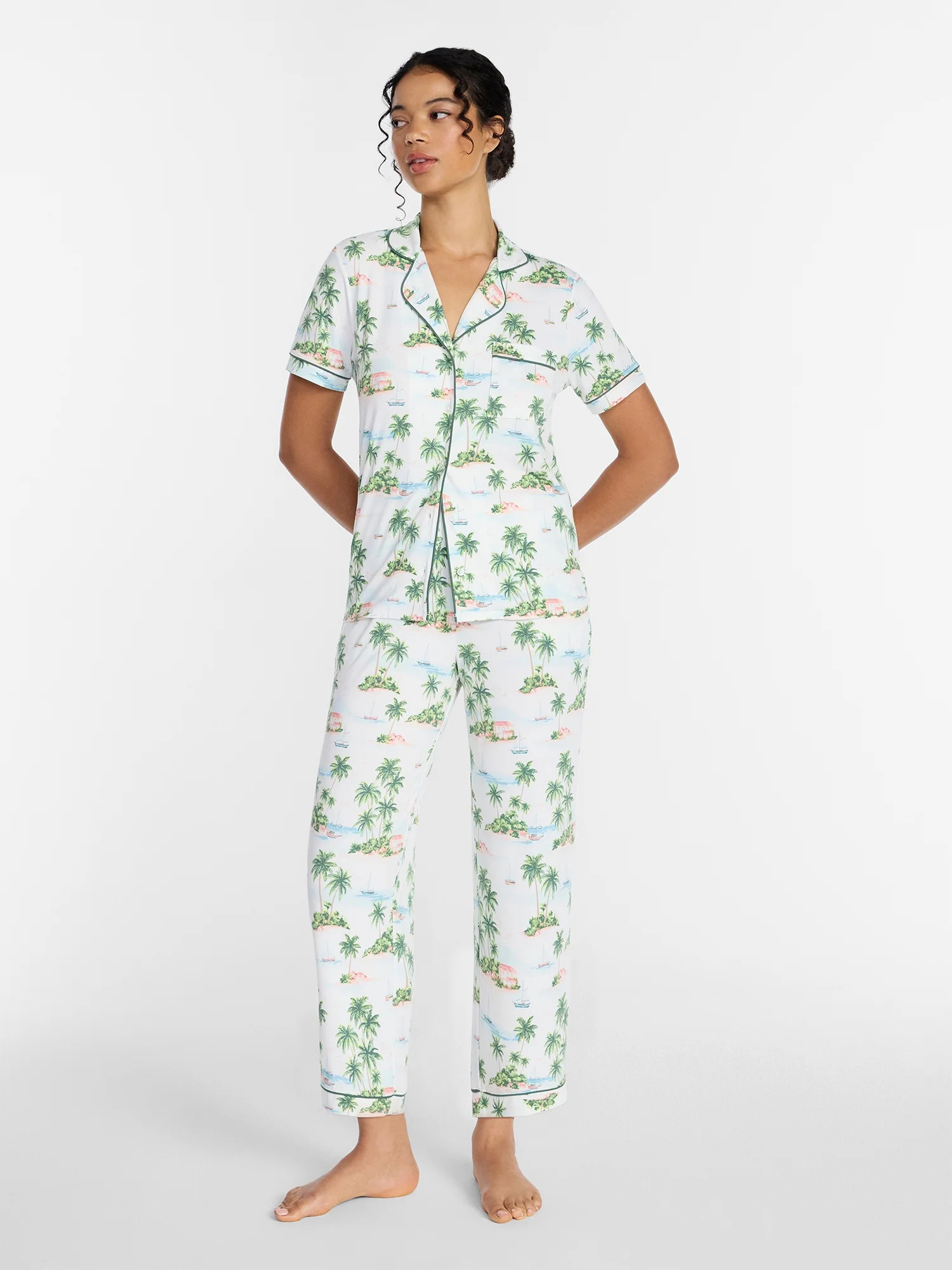 Joyspun Women's Dreamy Soft Collection Notch Knit Top and Capri Pants Pajama Set, 2-Piece, Sizes ... | Walmart (US)