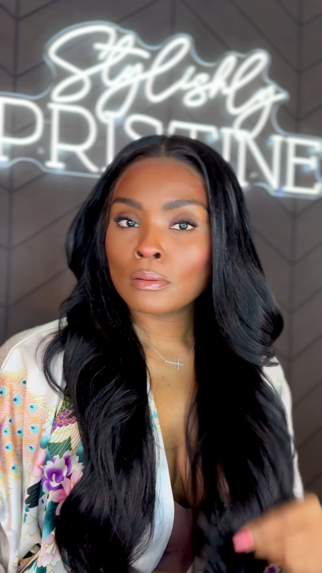 Outre Lace Front Wig - Melted Hairline - Seraphine Wig (Color: 1B)

Frontal Effect Hairline, No Plucking Required, Baby Hairs Included
Soft Swiss Lace, Pre-Attatched Wide Elastic Band, 5" Deep Parting
HEAT SAFE: Up to 350°F