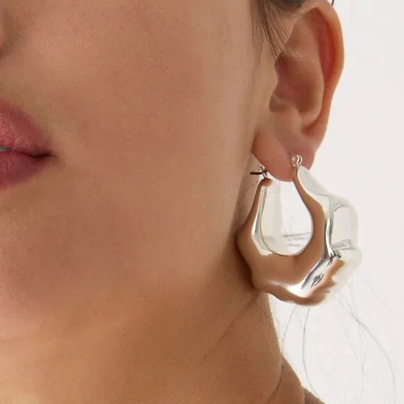 J. Crew Lightweight Shiny Matte Silver Sculpted Hoop Earrings/NWT | Poshmark