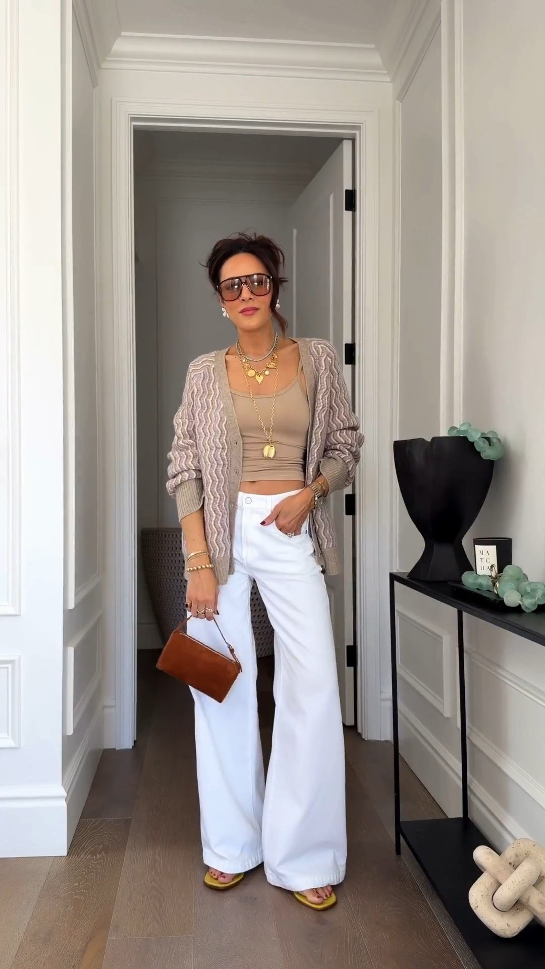 Exact cardigan is sold out, but another color option is on sale! Also how great is this purse!! The price is even better!