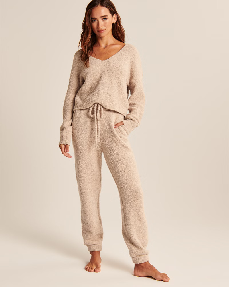 Cozy Sunday Sweatpants | Abercrombie & Fitch (US)
