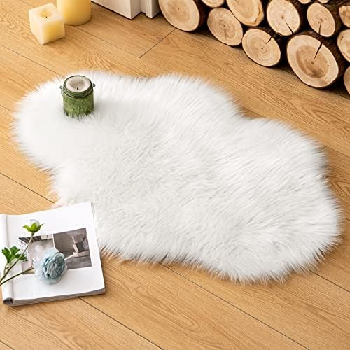 MIULEE Fluffy Rug Soft Shaggy Faux Fur Area Rug Luxury Plush Cloud Shape Carpet for Christmas Dec... | Amazon (US)
