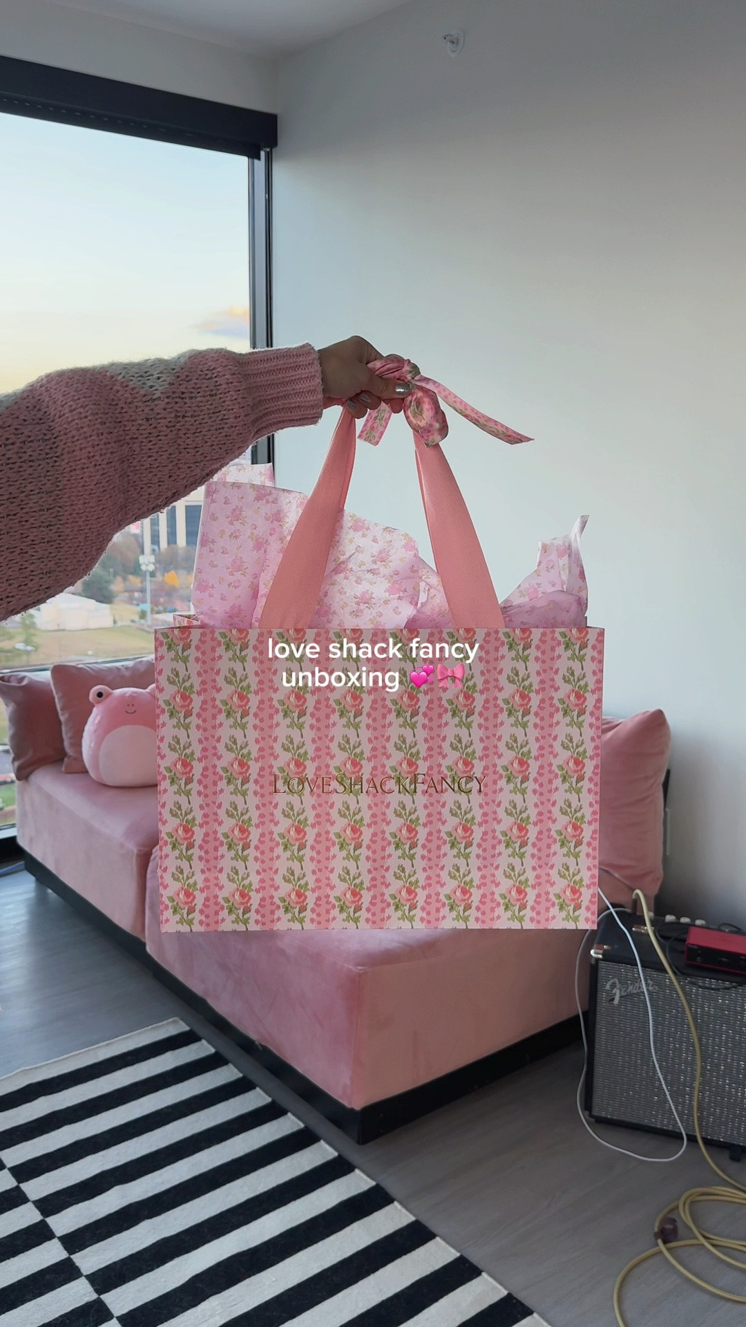 love shack fancy new pink bow robe unboxing 💞 

#LTKselfcare #LTKHoliday #LTKGiftGuide