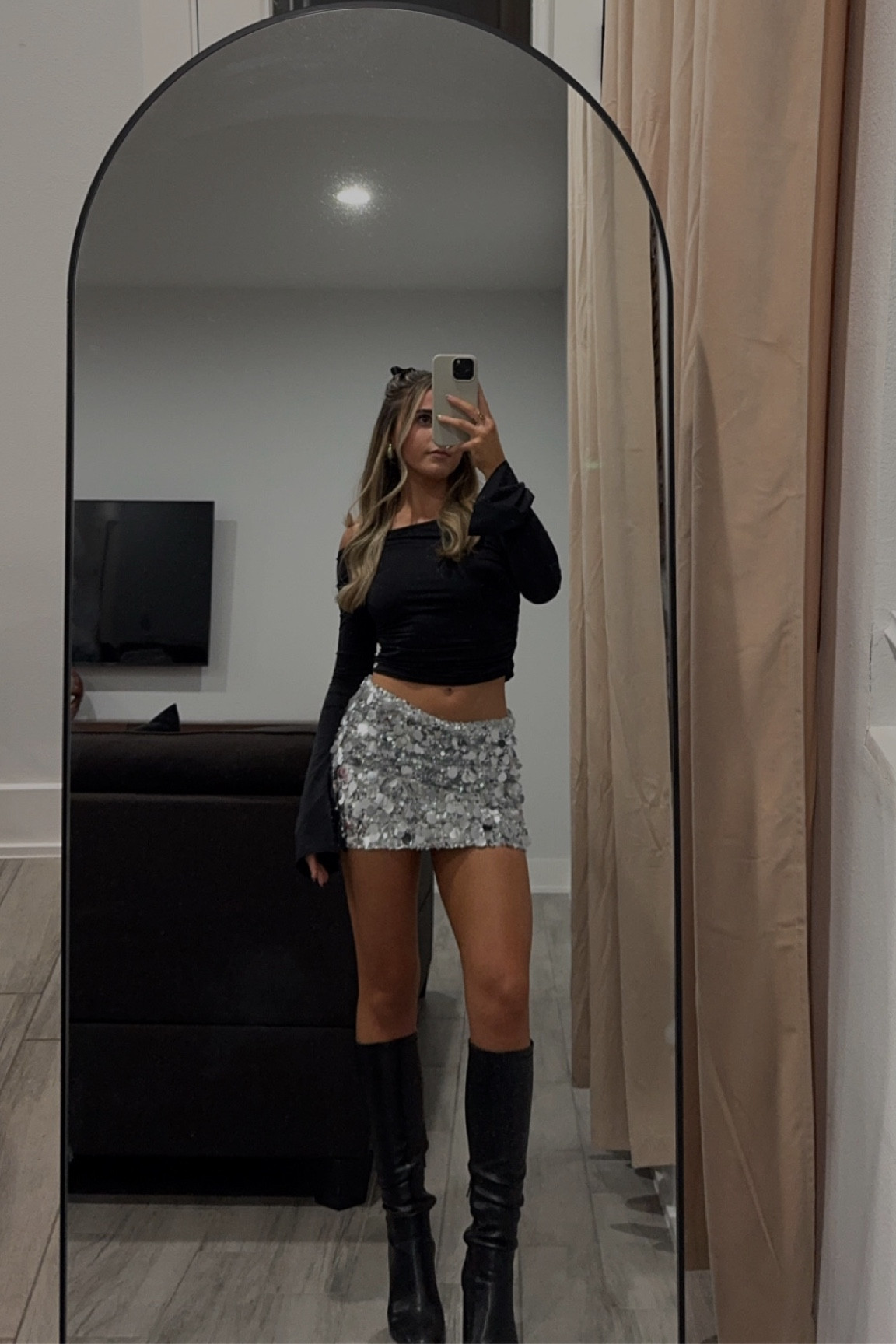 a sparkle sequin skirt IS a closet staple ✨

#LTKParties