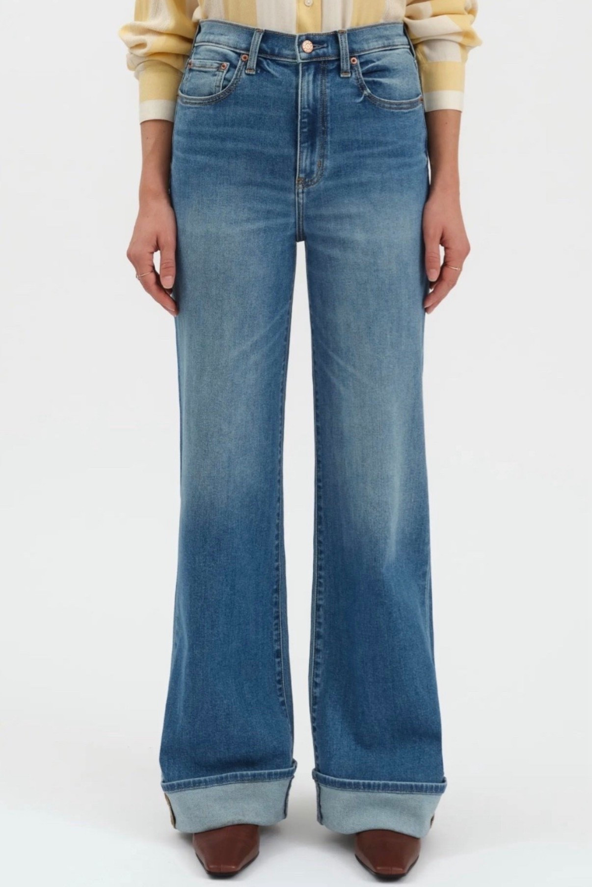 Cuffed jeans
Cuffed denim #LTKFindsUnder100

#LTKSeasonal #LTKSaleAlert