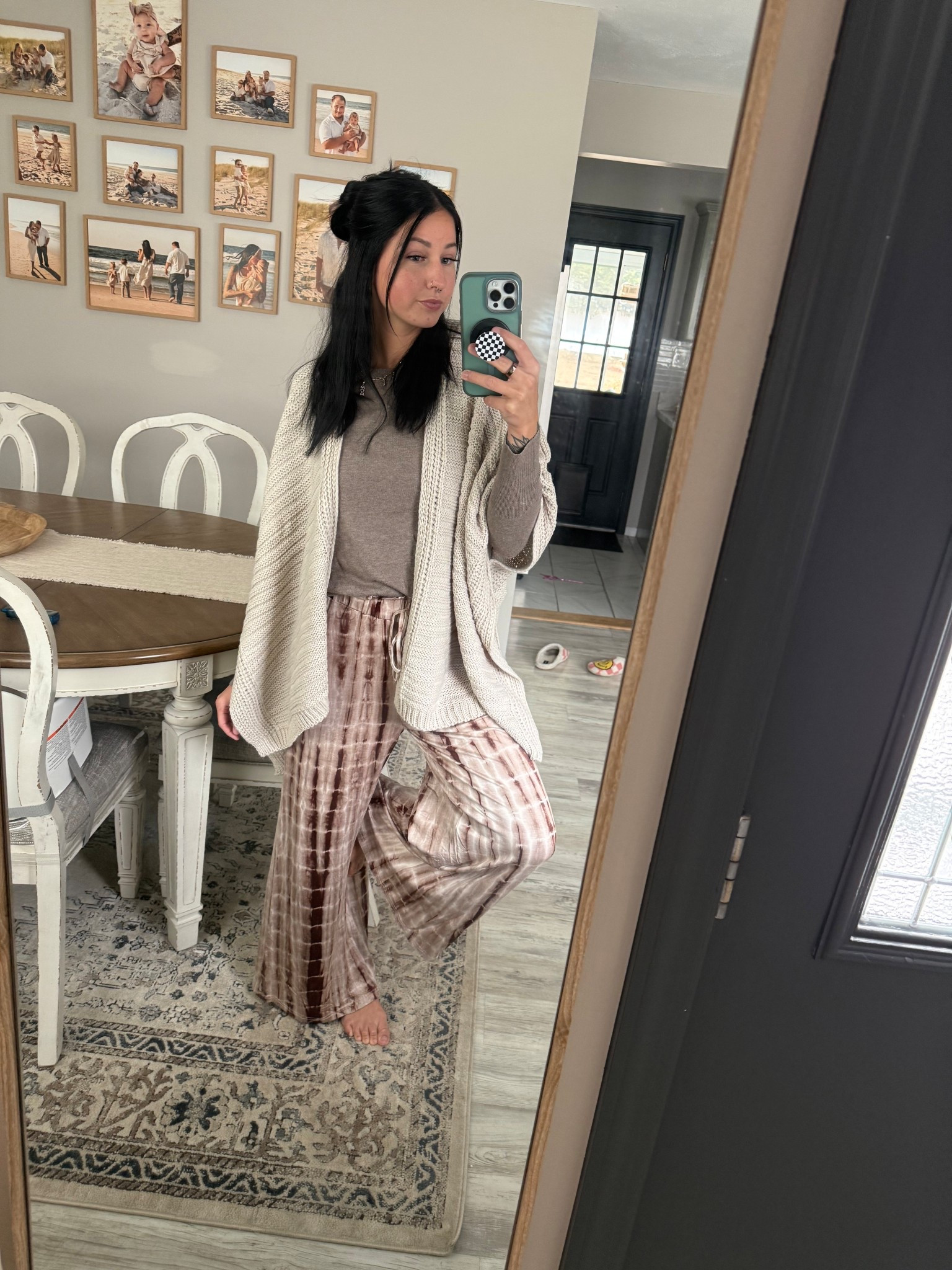 one size! 🫶🏼code haileyj20 saves you $$$ at checkout!
@Three Bird Nest 

#LTKmomlife #LTKgrwm #LTKootd