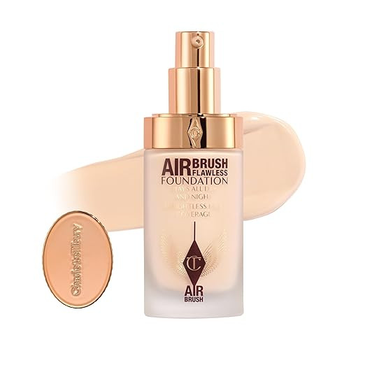 Charlotte Tilbury Airbrush Flawless Matte Foundation - Full Coverage Liquid Makeup with a Natural... | Amazon (US)