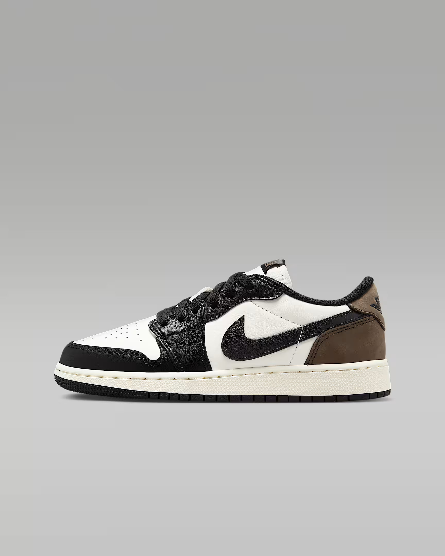 Air Jordan 1 Low OG "Mocha"Big Kids' Shoes | Nike (US)