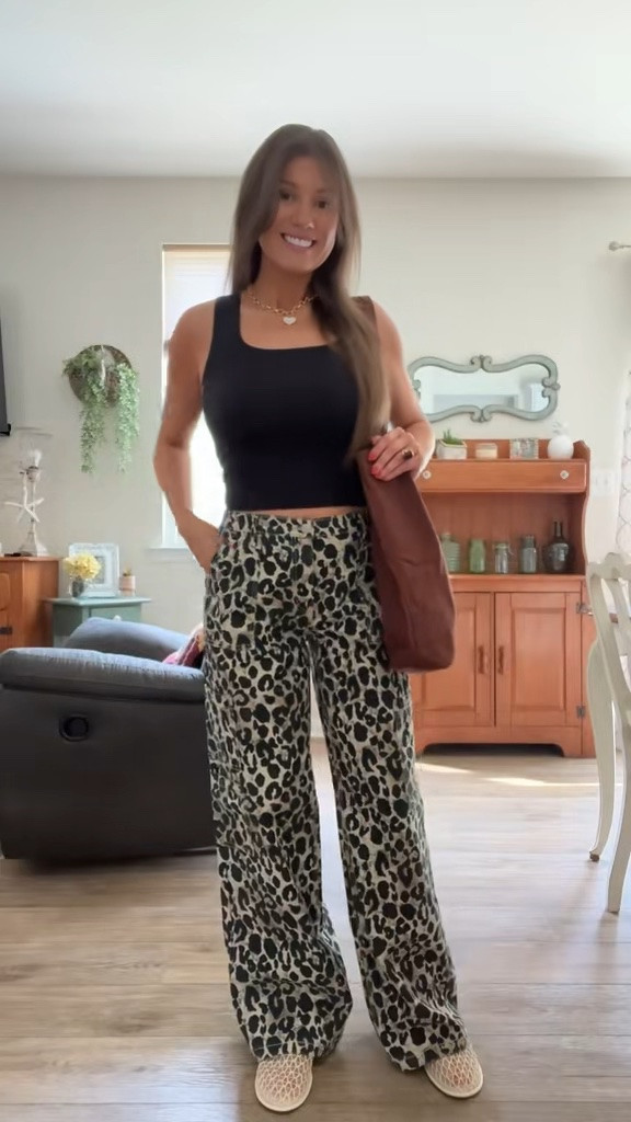 Viral leopard cargo pants + the best tank top. Tote bag & mesh mules. @ WALMART

Top: large
Pants: medium

#LTKgrwm #LTKmomlife #LTKSaleAlert