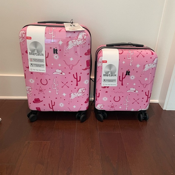 "IT METALIK “DON’T MESS WITH TEXAS”PINK HARDSIDE MEDIUM/SM ROLLER LUGGAGE SET 2 | Poshmark
