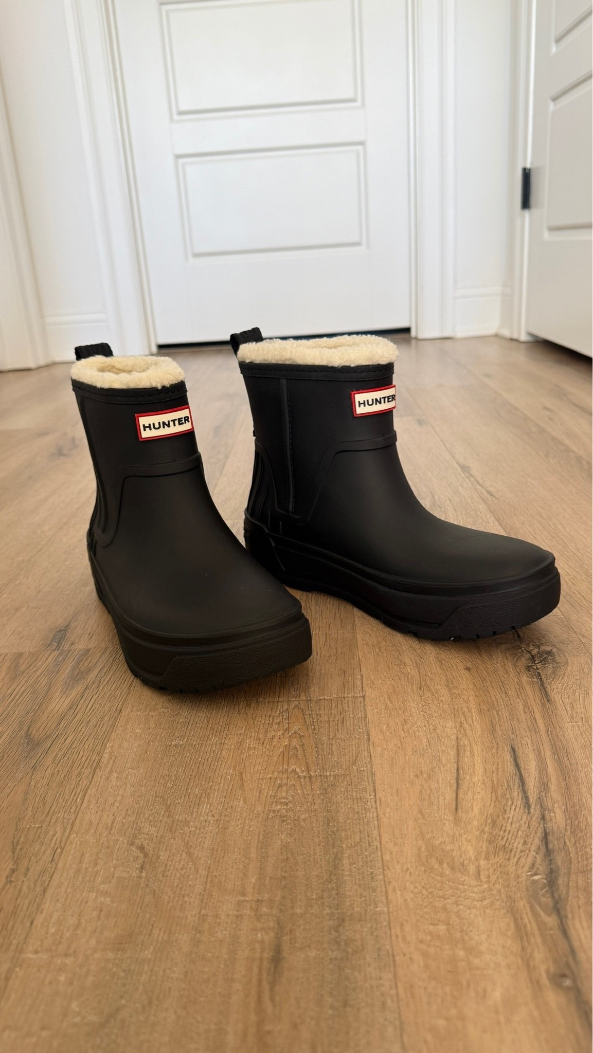 My favorite winter boots are back in stock! 
Run TTS