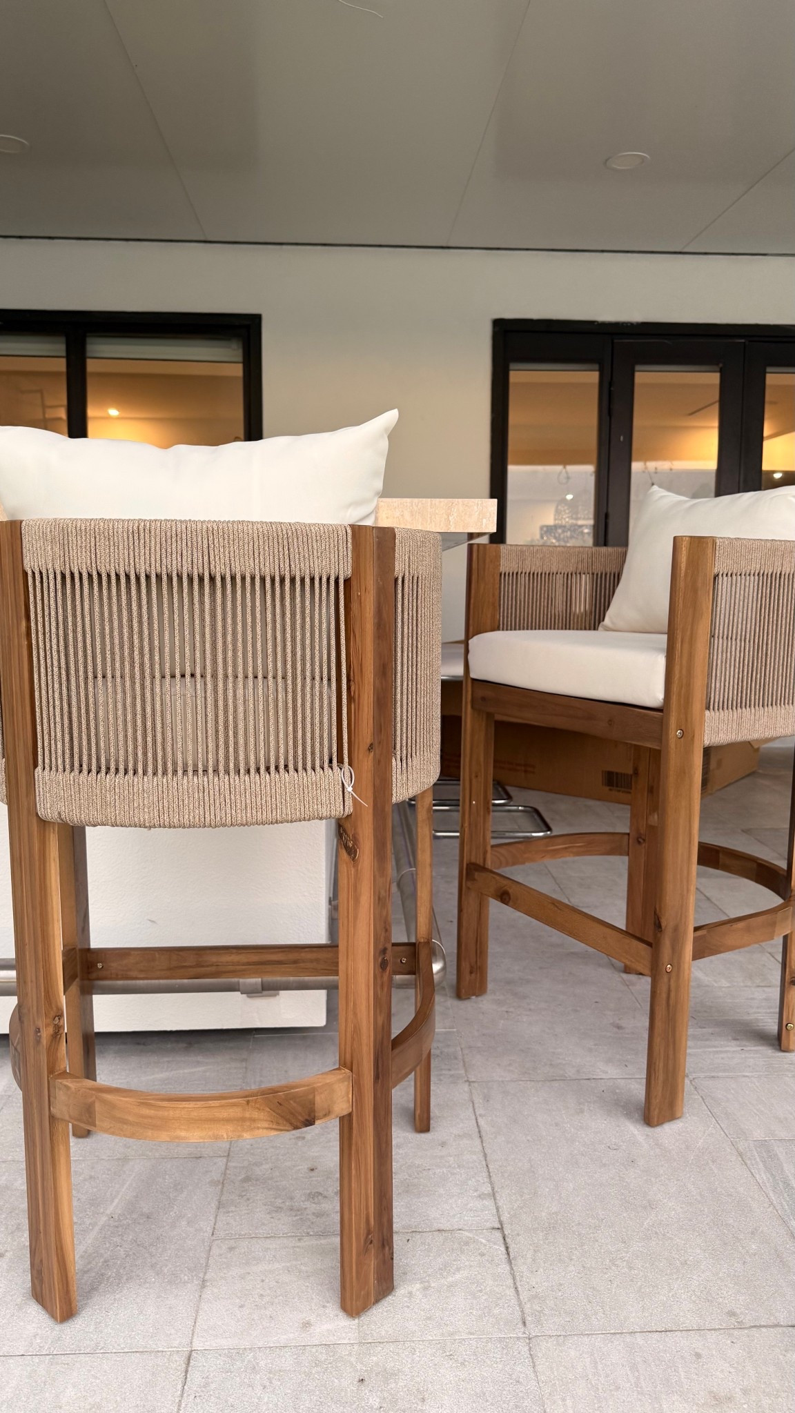 just stunning! 
amazing quality, sturdy and easy to assemble. :)