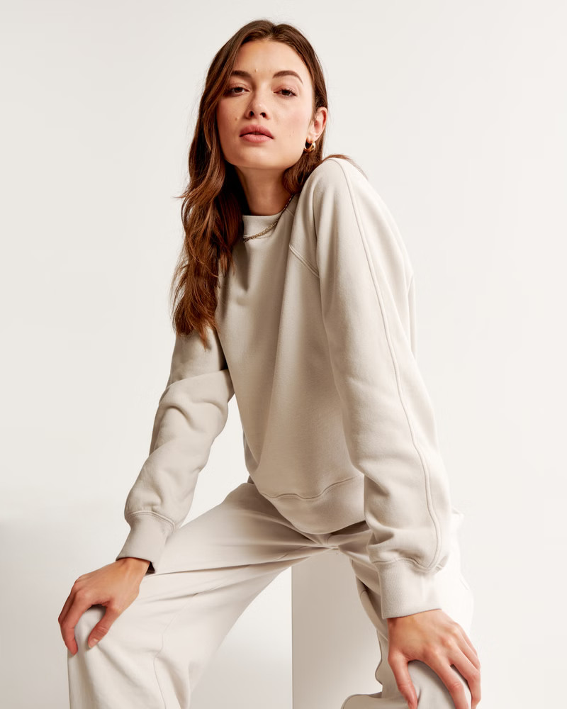 Essential Raglan Classic Sunday Crew | Abercrombie & Fitch (US)