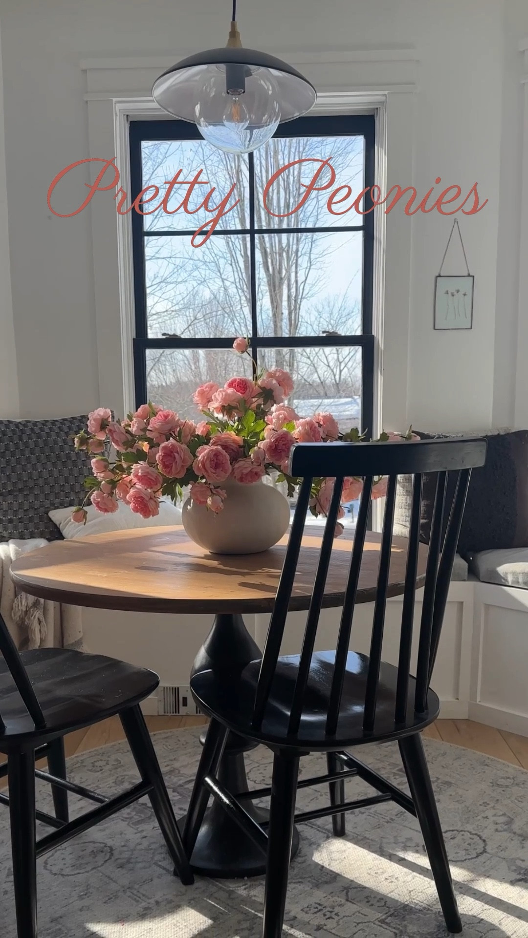 Love these faux peonies 💫

🏷️ breakfast nook // kitchen decor // faux flowers

#LTKWatchNow #LTKSeasonal #LTKHome