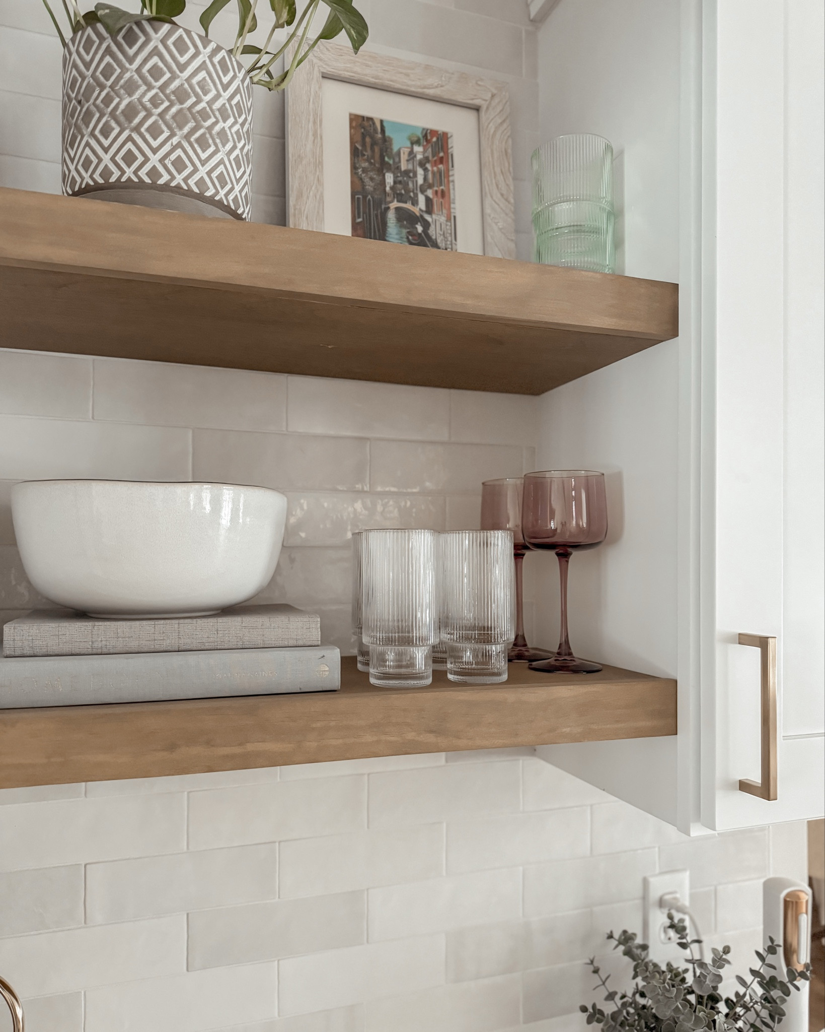 I found the cutest drinkware @target 😍 I’ve never added something to my cart so fast! SO CUTE for Valentine’s Day too! 🩷

Target Home | Target Finds | Drinking Glasses | Mugs | Drink Bar | Wine Bar | Glassware

Come Stay Awhile, Amanda Vernaci

#LTKFindsUnder50 #LTKHome #LTKSeasonal