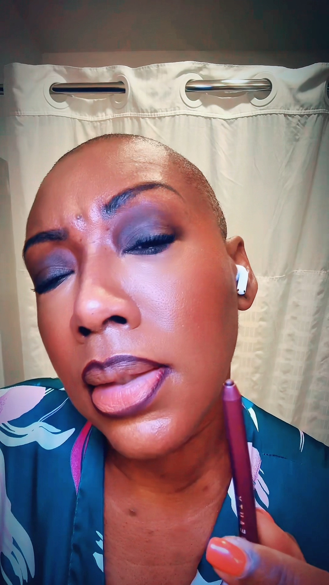 RiRi we need to talk‼️