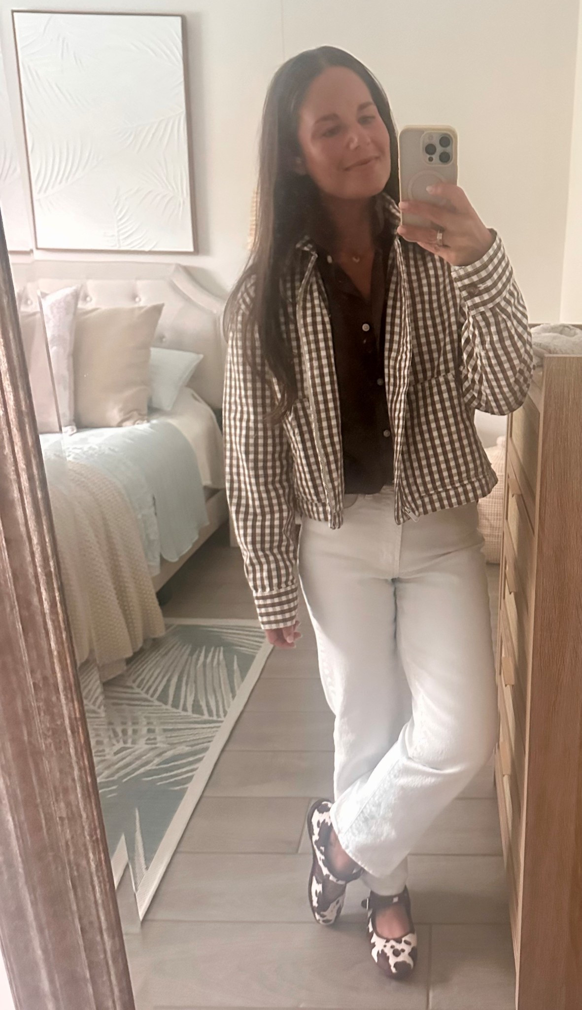 It was chilly in SWFL last night but I was excited to wear this new jacket! It’s the perfect weight for spring! 

Sizing: 
Jeans 4 (sized up for a looser fit)
Long sleeve linen shirt 2
Jacket XS 
Flats 7.5 (surprising so comfy) 

#LTKSaleAlert #LTKgrwm #LTKootd