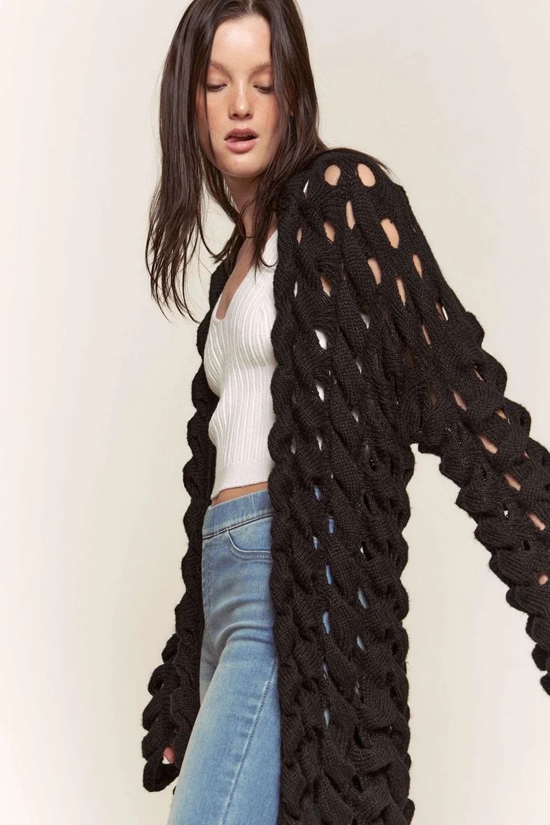 Amelia crochet duster | The Barefoot Brunette Boutique