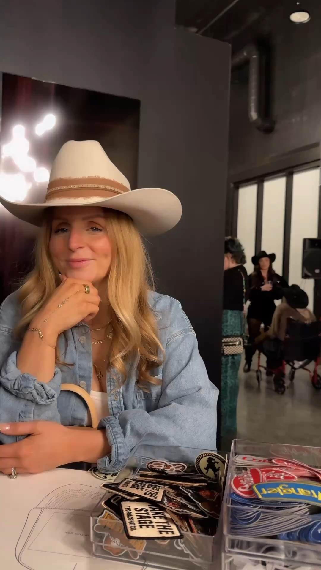 Gigi Pip is opening soon in Nashville!! you can purchase your hat now! They are also doing custom hat bar, you can design your hat anyway you want with branding, feather detail, and ribbon!! this would be such a great idea for parties are getting your girlfriends together! I had the best time in Nashville, making my hat and getting to learn more about the brand! I have a medium size head so I’m wearing a size 57! Fits comfy and they have beautiful colors! 


Country, cowboy hat, custom, cowboy hat, cream hat, western, mom life, interior designer, denim, jeans, love 

#LTKVideo #LTKparties #LTKstyletip