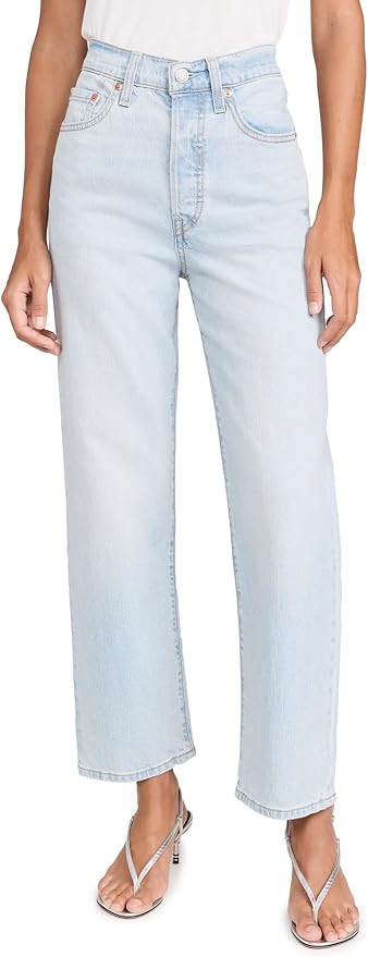 Levi's Women's Ribcage Straight Ankle Jeans | Amazon (US)