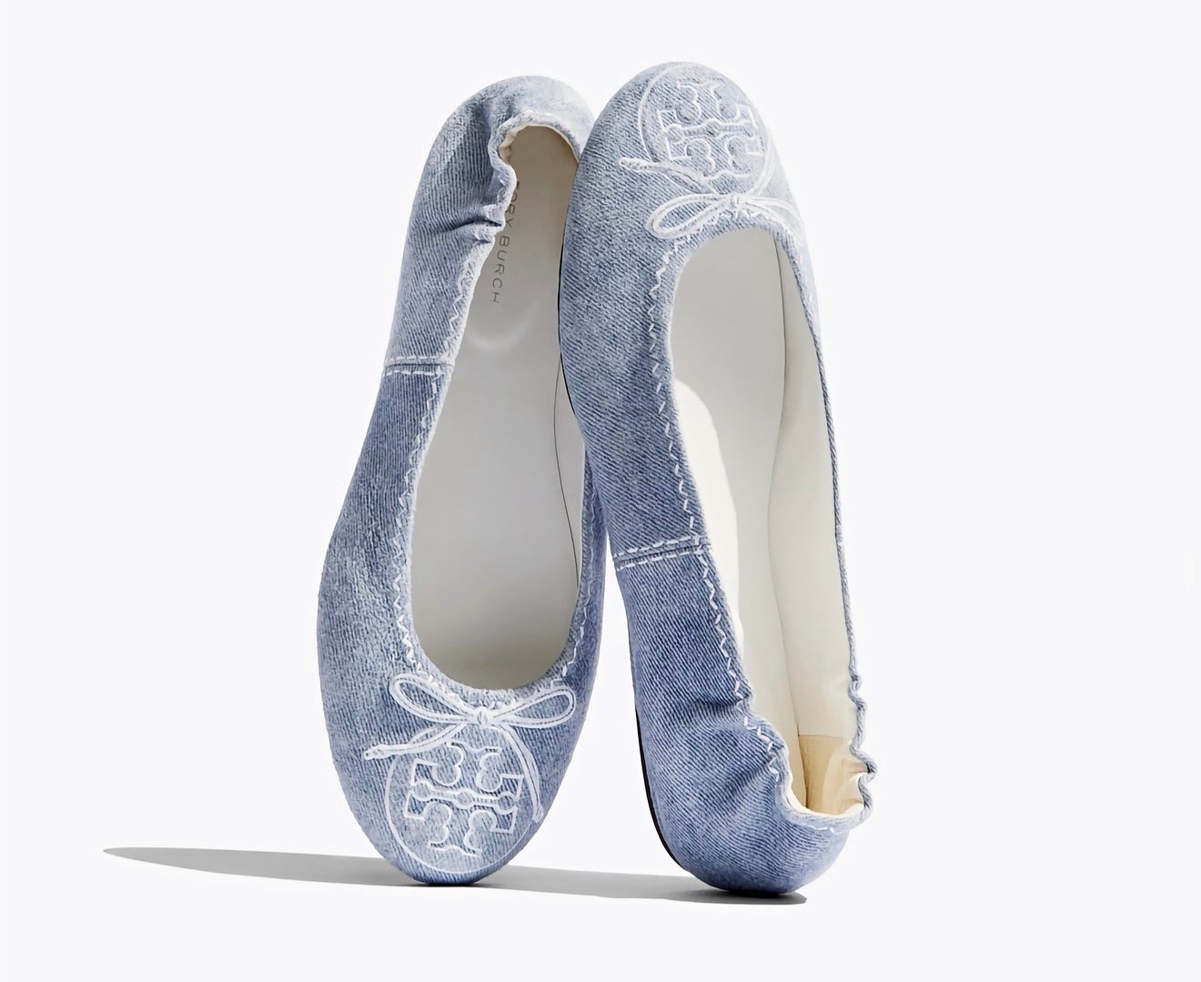 REVA TRAVEL BALLEt

 can fold, pack and go. It is crafted from super-soft printed suede with an elasticated top edge and ultra-flexible sole. An inverted heel cushion and tire tread outsole ensure all-day comfort

#LTKSeasonal #LTKootd #LTKTravel