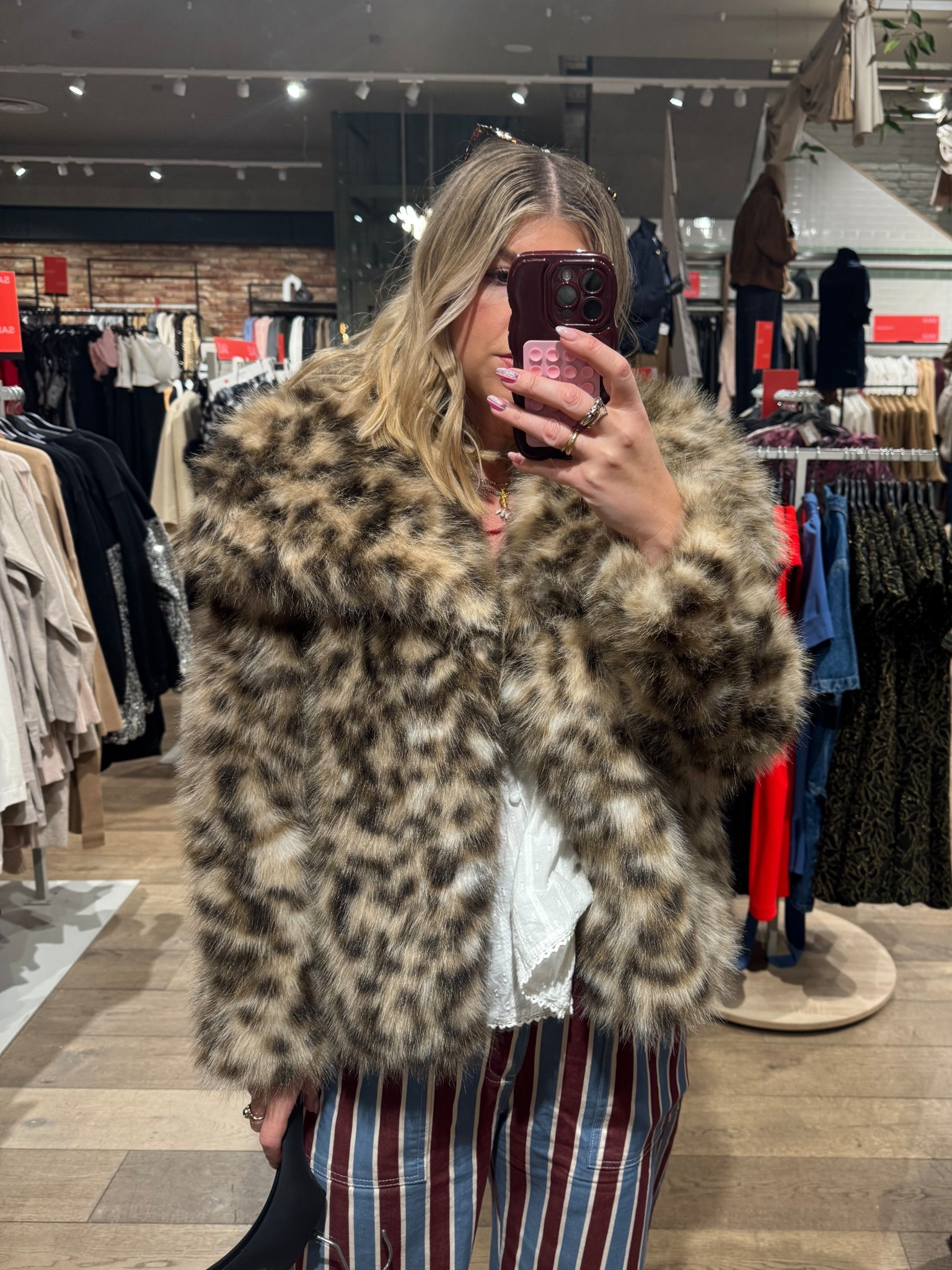 Perfect leopard fur coat

#LTKwinter #LTKdatenight #LTKuk