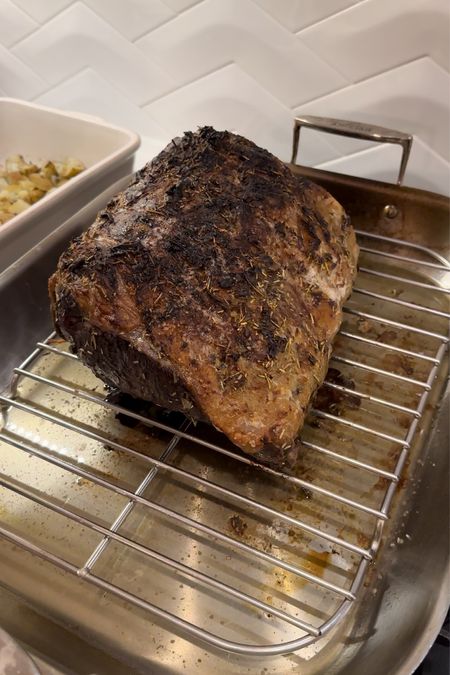 Turkey, prime rib, chicken roasting pan