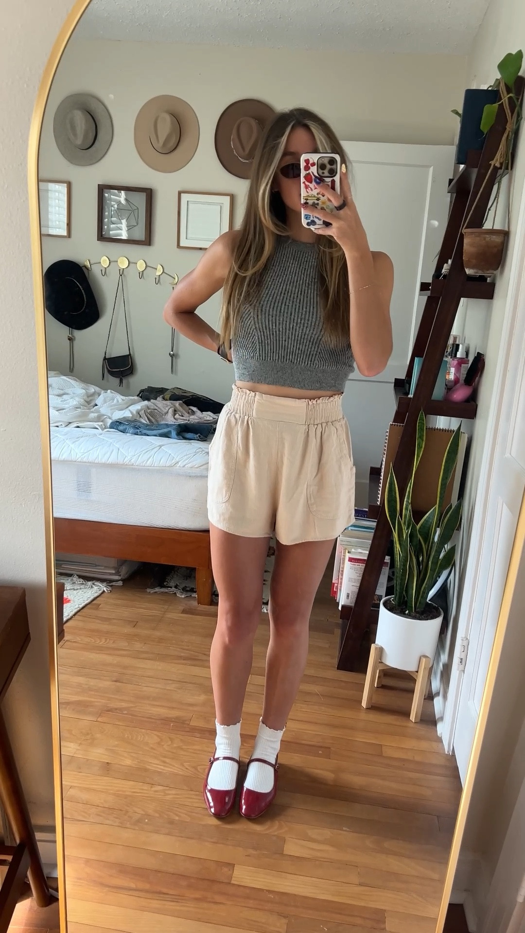 Ootd neutrals with a pop of red ◡̈ 

#LTKSummerEdit #LTKStyleTip #LTKShoeCrush