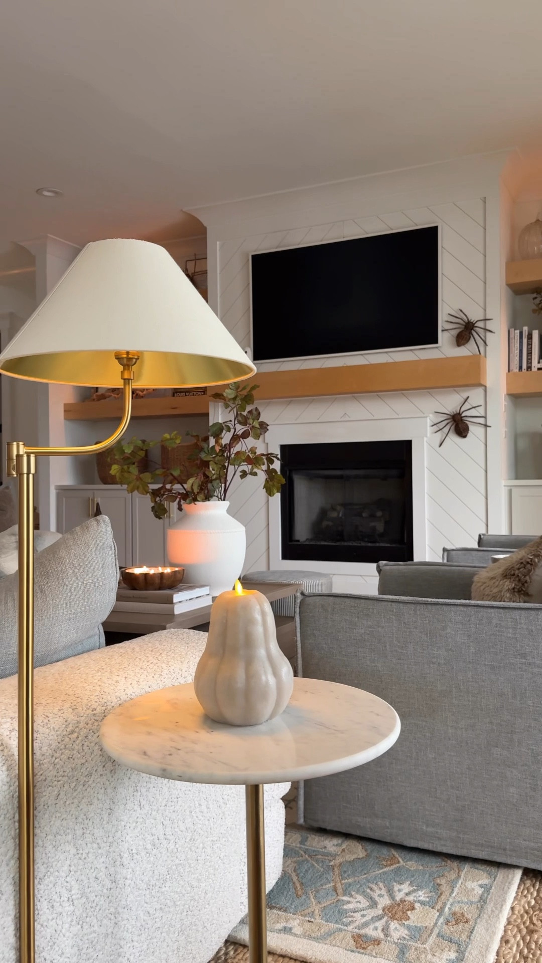 I’m sorry, I’m swamped 🤭 | but really, I’m so excited for a gloomy cozy day to add some fun halloween touches just in time for October! 🕷️

*the Micah Bench from @zgallerie is such a stunner 🐑
discount code: KA05 for 5% off their site! 

#zgallery #myzgallery #ZGcollab #neutralhome #cozyvibes #halloweendecor #fallseason #livingroomdesign #livingroom #spookyseason #falldecor 

#LTKHalloween #LTKHome #LTKSeasonal