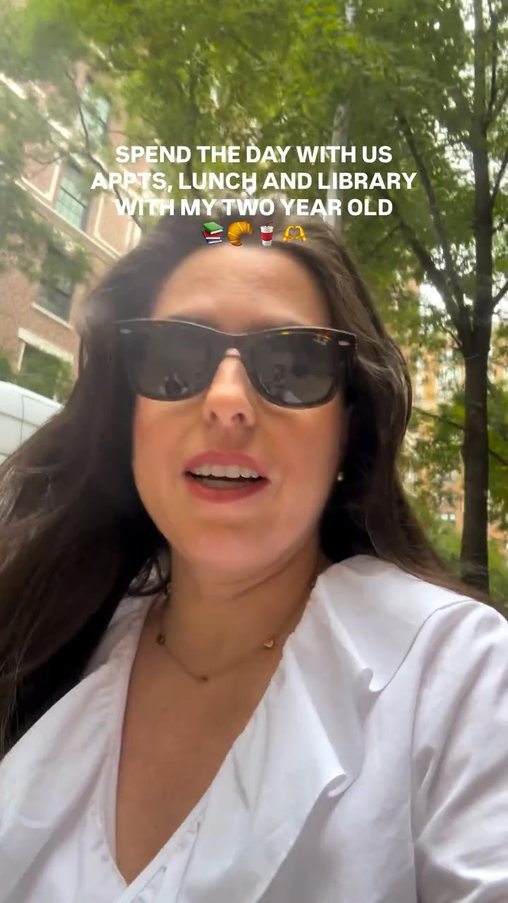 love our days in NYC 🗽🍎🚕 

The ballet flats I show at the end are 👌👌 especially now that my feet keep getting wider during my pregnancy 🙃 Let me know if you want me to send them to you! Xo

#newyorkcity #nycmom #dayinmylifevlog #momvlog #toddlermomlife

#LTKBump #LTKdayinmylife #LTKmomlife