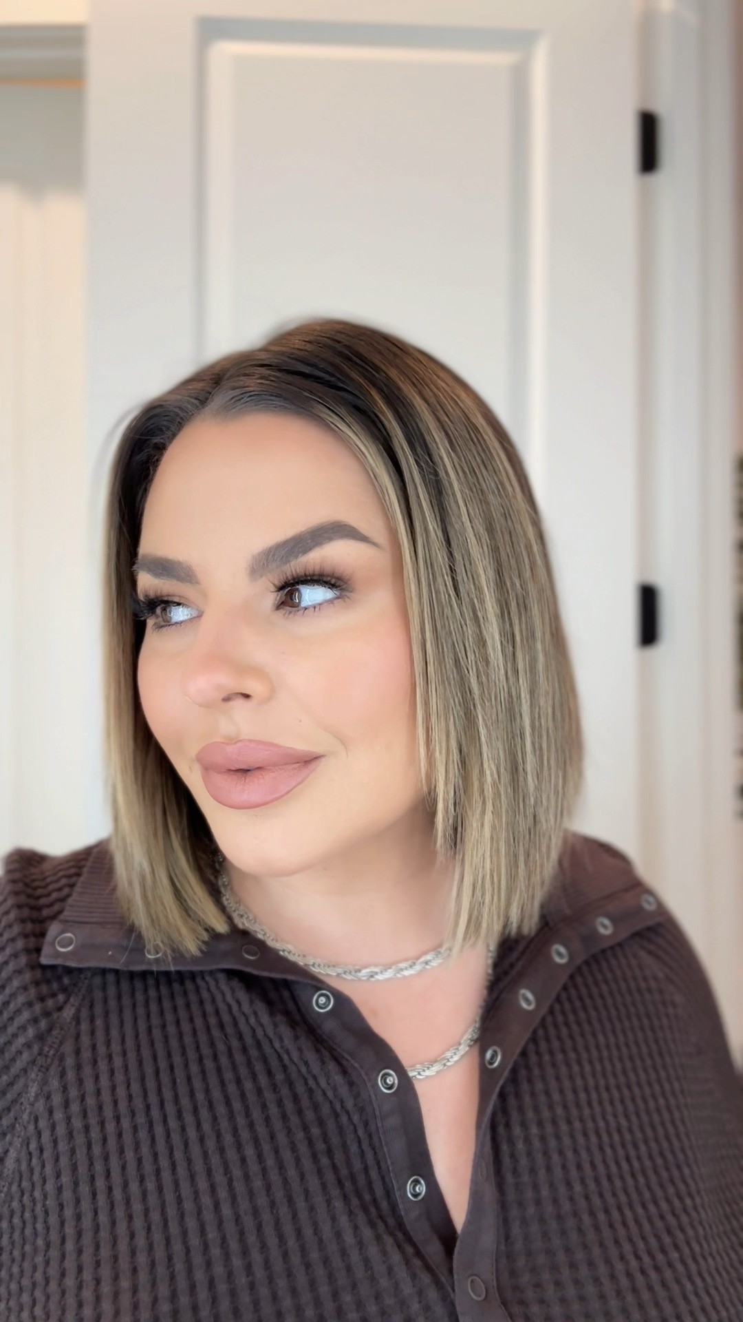 Style rule breaker. I get about 3 or 4 wears out of them before they stop sticking then I have to add glue. 

Lip liner stripdown 
Lipstick kimKW 

Foundation shade 190c 