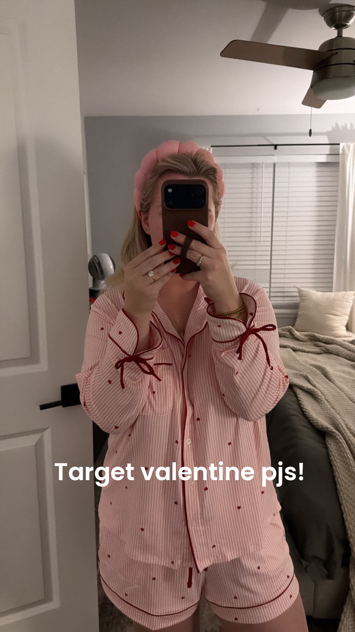 The pjs for Valentine’s Day at target are soooo cute right now! I size up to XL so I can dry them! 

#LTKSeasonal #LTKdayinmylife #LTKselfcare