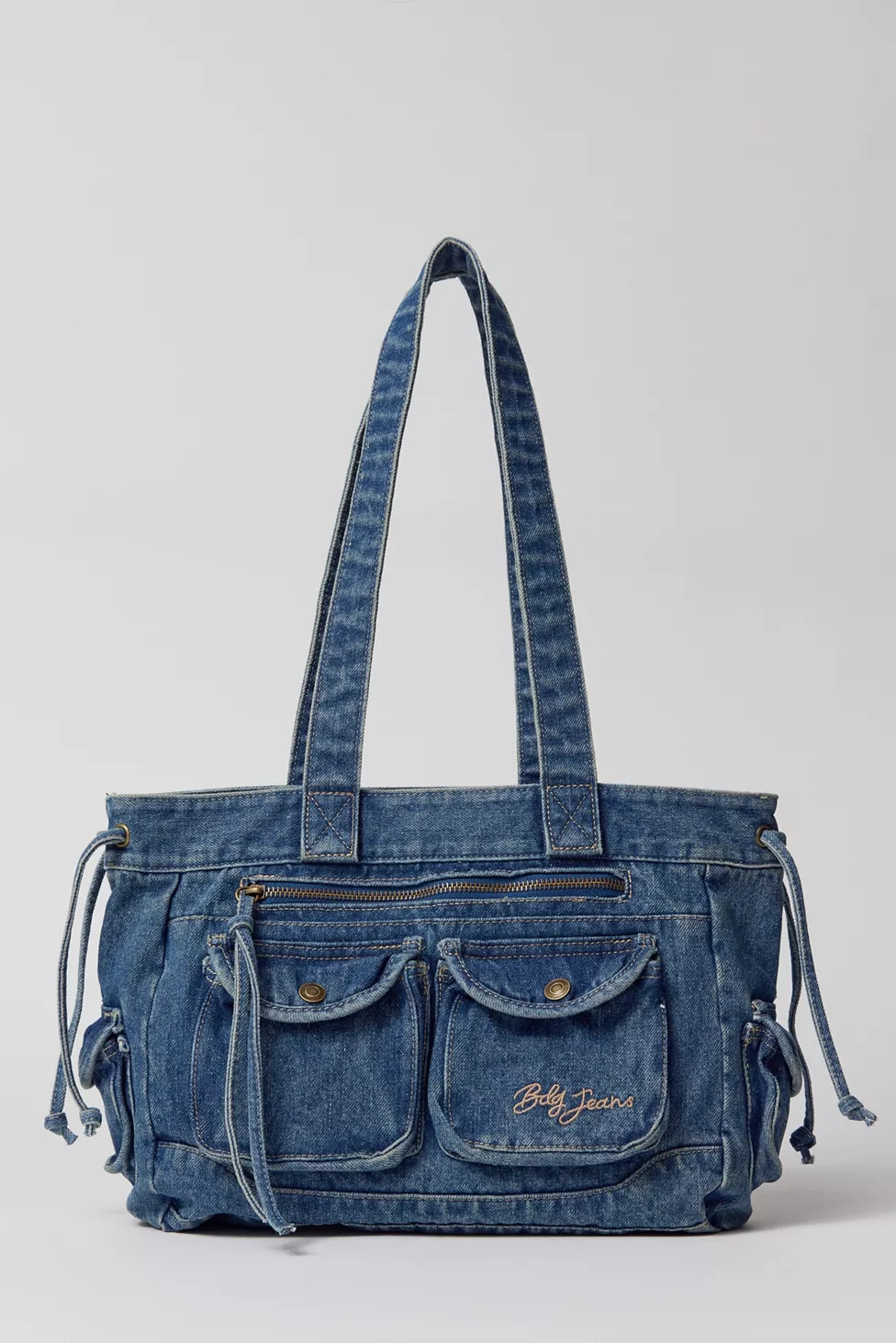 Free Shipping On Orders $50+ Details | Urban Outfitters (US and RoW)