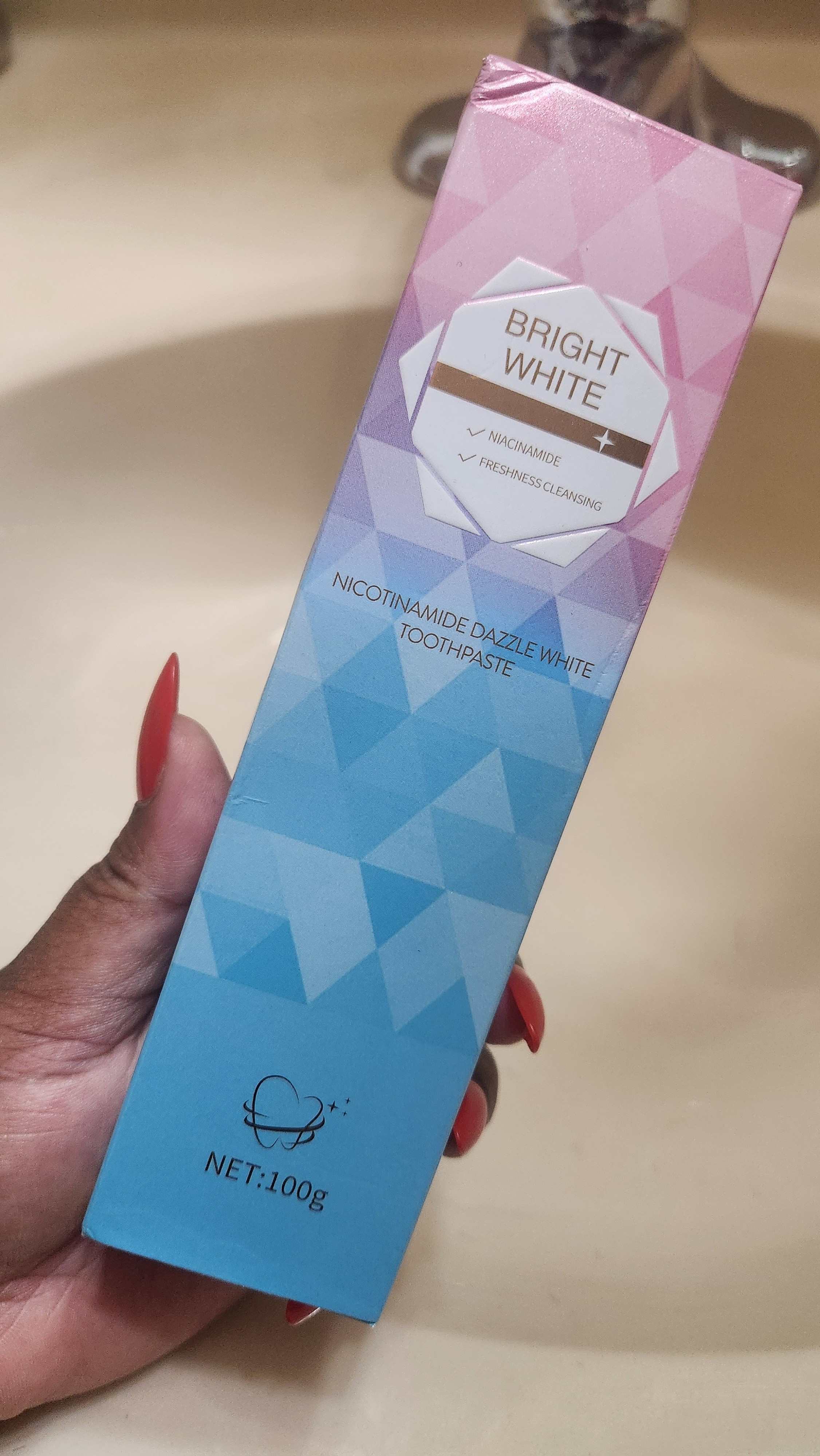 Whitening toothpaste 

#LTKFindsUnder50 #LTKOver40 #LTKmorningroutine