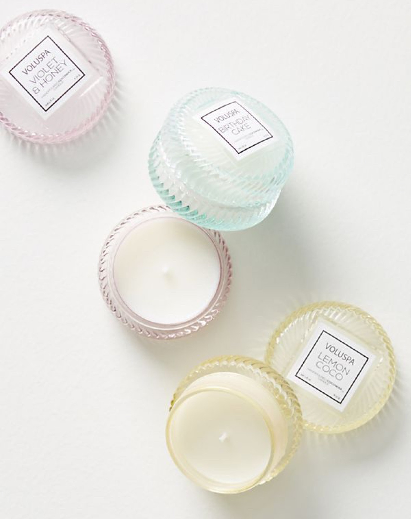 The most comforting yummy scents. I am obsessed with the violet and honey! 🤍✨🍯✨🧁✨🍋✨🤍