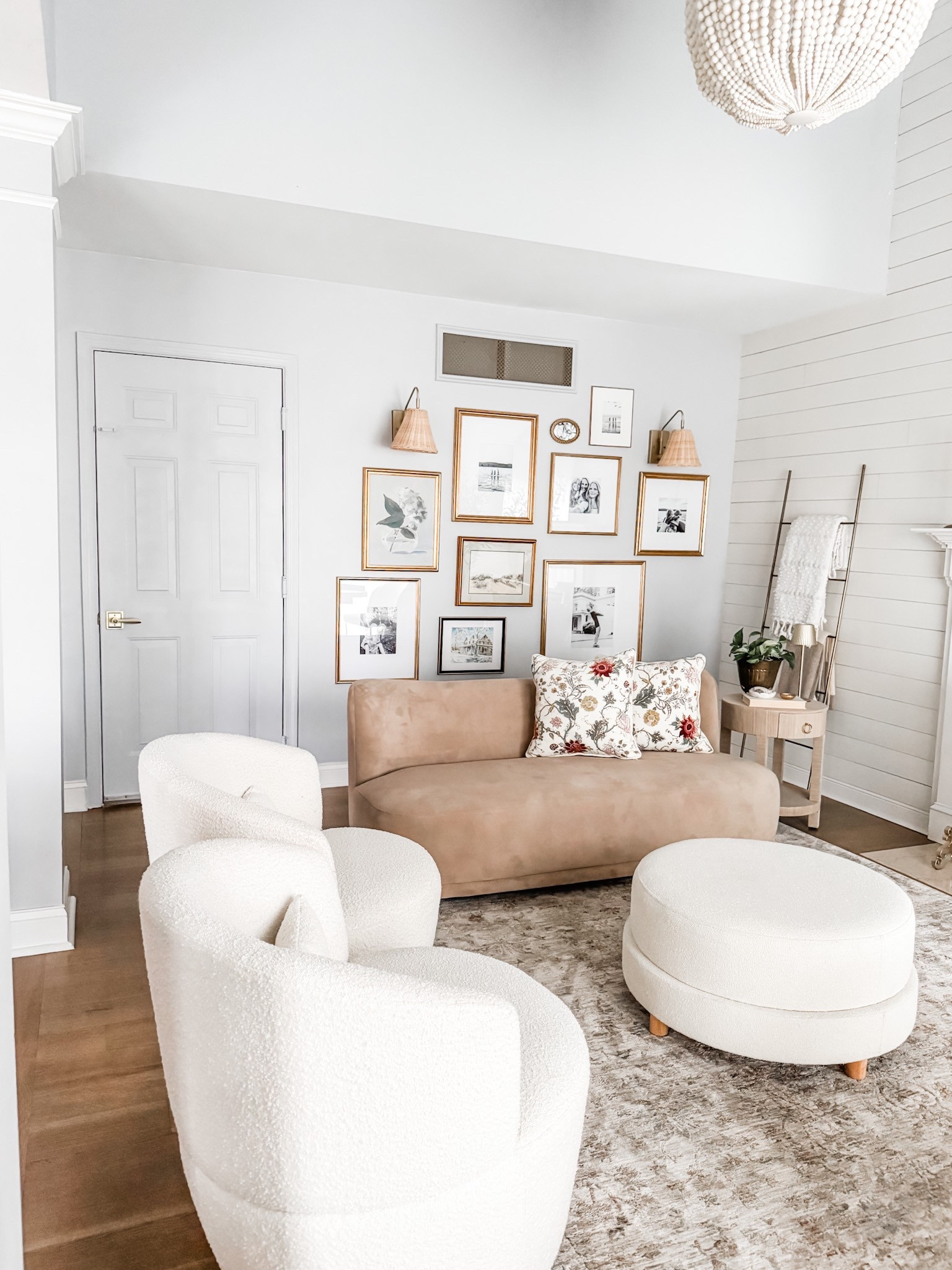 Living room furniture
Gallery wall
Picture frames
Rattan wall sconces
Round ottoman 
Bouclé swivel chair
Cream swivel chair
Neutral furniture
Curved sofa
Curved loveseat
Garage door gold entry door handle 
West Elm sofa
Castlery swivel chair
Target ottoman 
Wood bead chandelier 
Canvas wall art 
Living room rug
Neutral area rug 
#living room
#westelm #target

#LTKHome #LTKStyleTip