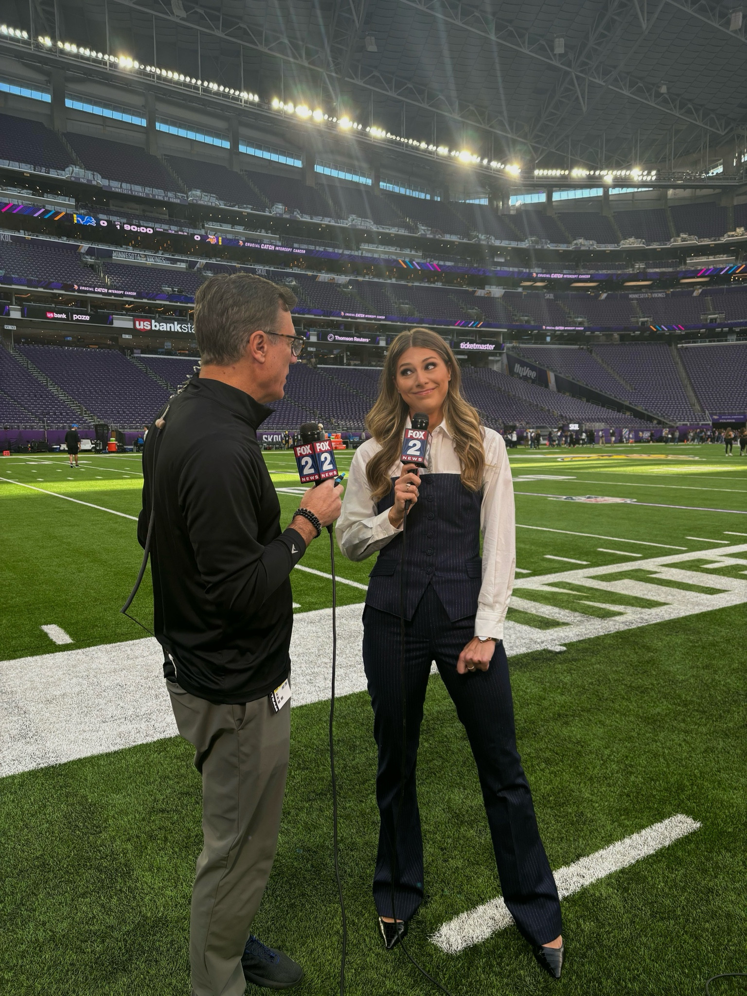 WHBM pinstripe suit 

#LTKWorkwear #LTKStyleTip #LTKTravel