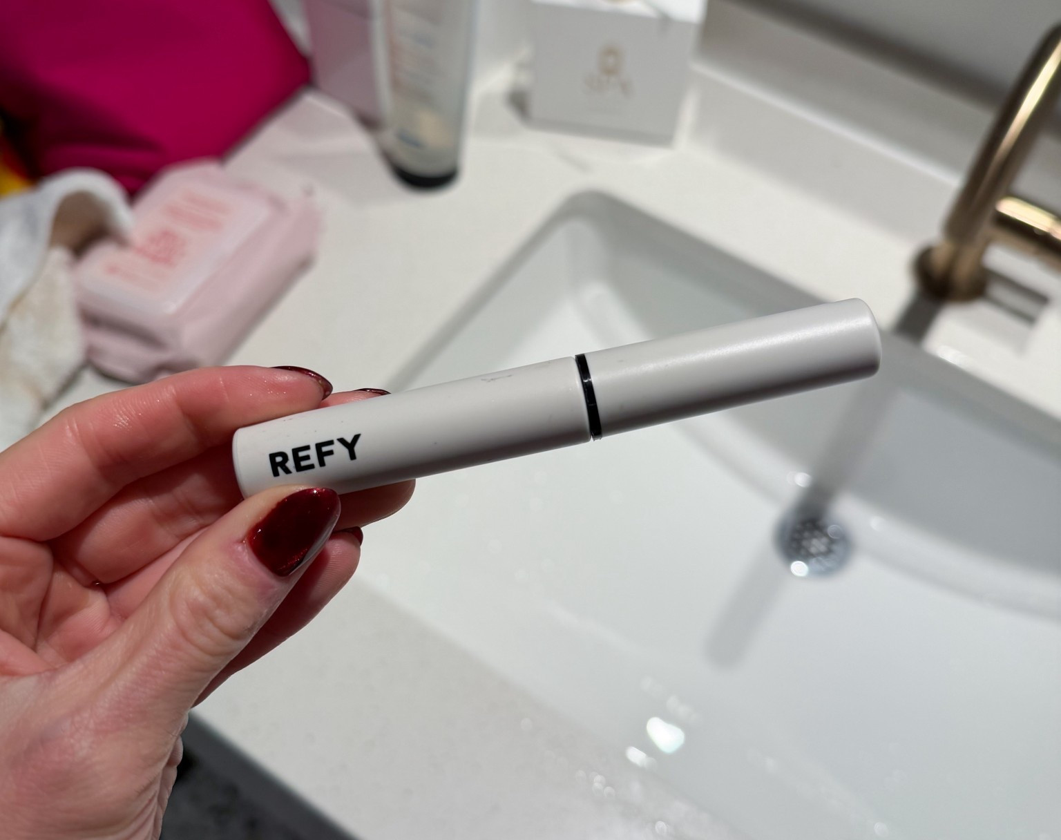 Tried alotta brow gels but this one is THE best! No sticky residue and keeps my brows in place all day long 👀

#LTKGiftGuide #LTKselfcare #LTKgrwm