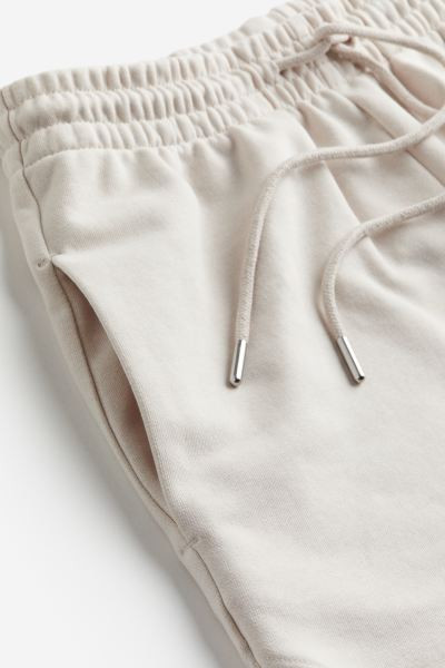Sweatshorts - Regular waist - Short - Powder pink - Ladies | H&M US | H&M (US + CA)