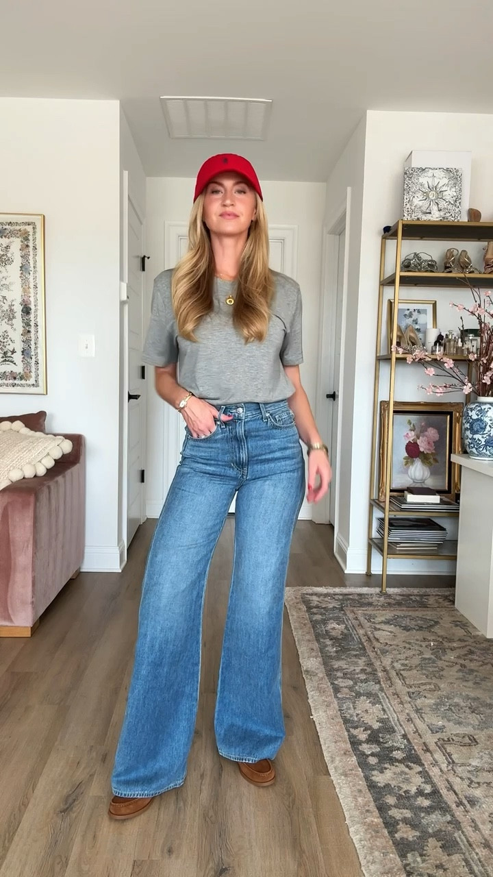Soccer mom Saturday outfit. 
Top: runs oversized, wearing a S
Jeans: run TTS, wearing a 25
Suede boat shoes: run TTS (SO comfortable) 

#LTKStyleTip #LTKSeasonal #LTKBeauty