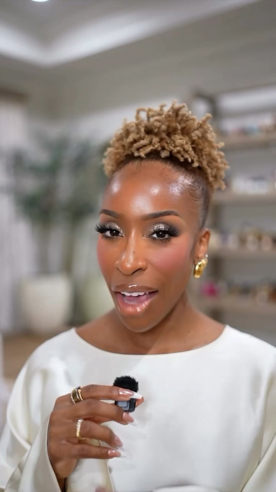 Fragrance notes I loved in 2025

#LTKBeauty #LTKSeasonal #LTKSaleAlert