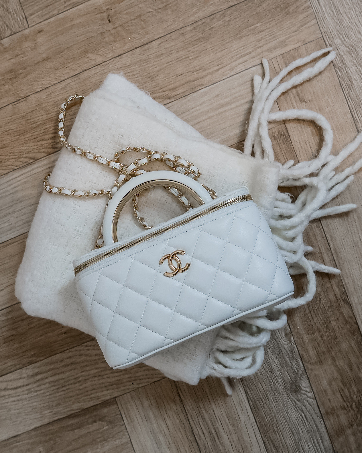 white Lululemon jacket outfit, beige leggings outfit, neutral athleisure look, cream cable knit socks, chestnut Ugg boots outfit, white chunky wool scarf, Chanel vanity bag outfit, soft neutral layers, elevated athleisure style, cosy chic outfit, minimalist morning outfit, clean girl aesthetic, neutral capsule wardrobe 

#LTKwinter #LTKfitness #LTKuk