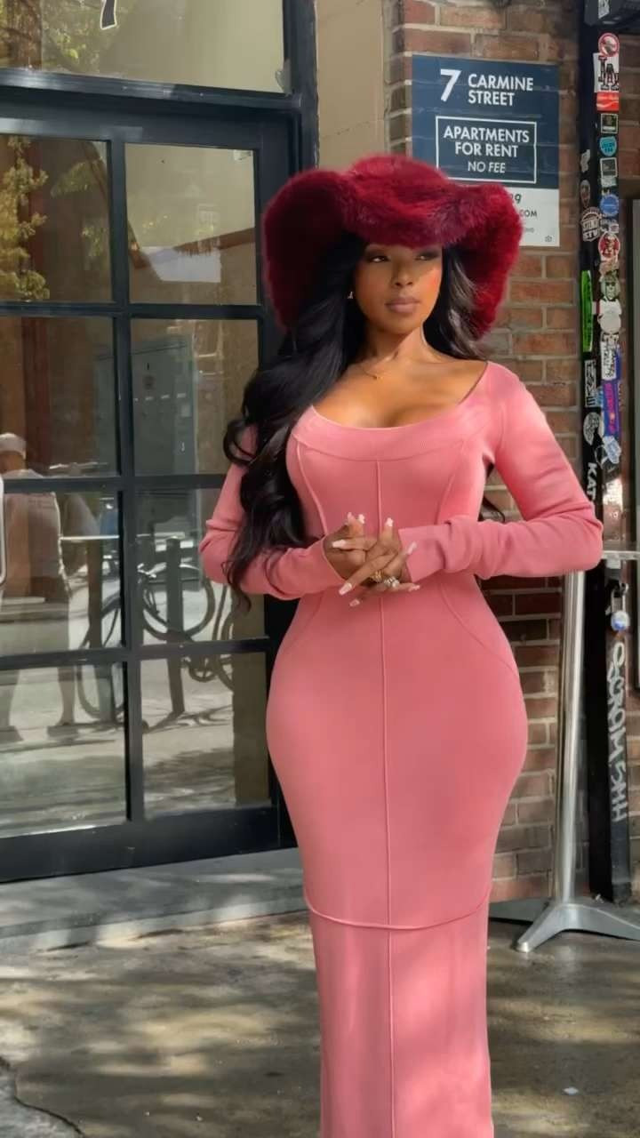 Pretty in Pink at NYFW.  Size small I’m 5’4 | 140lbs | 36D -27 -40 IG & YT: kirasfashionfinds TT: kiraabboud
#NYFW #LTKNYFW 

 #LTKNYFW #LTKU #LTKStyleTip