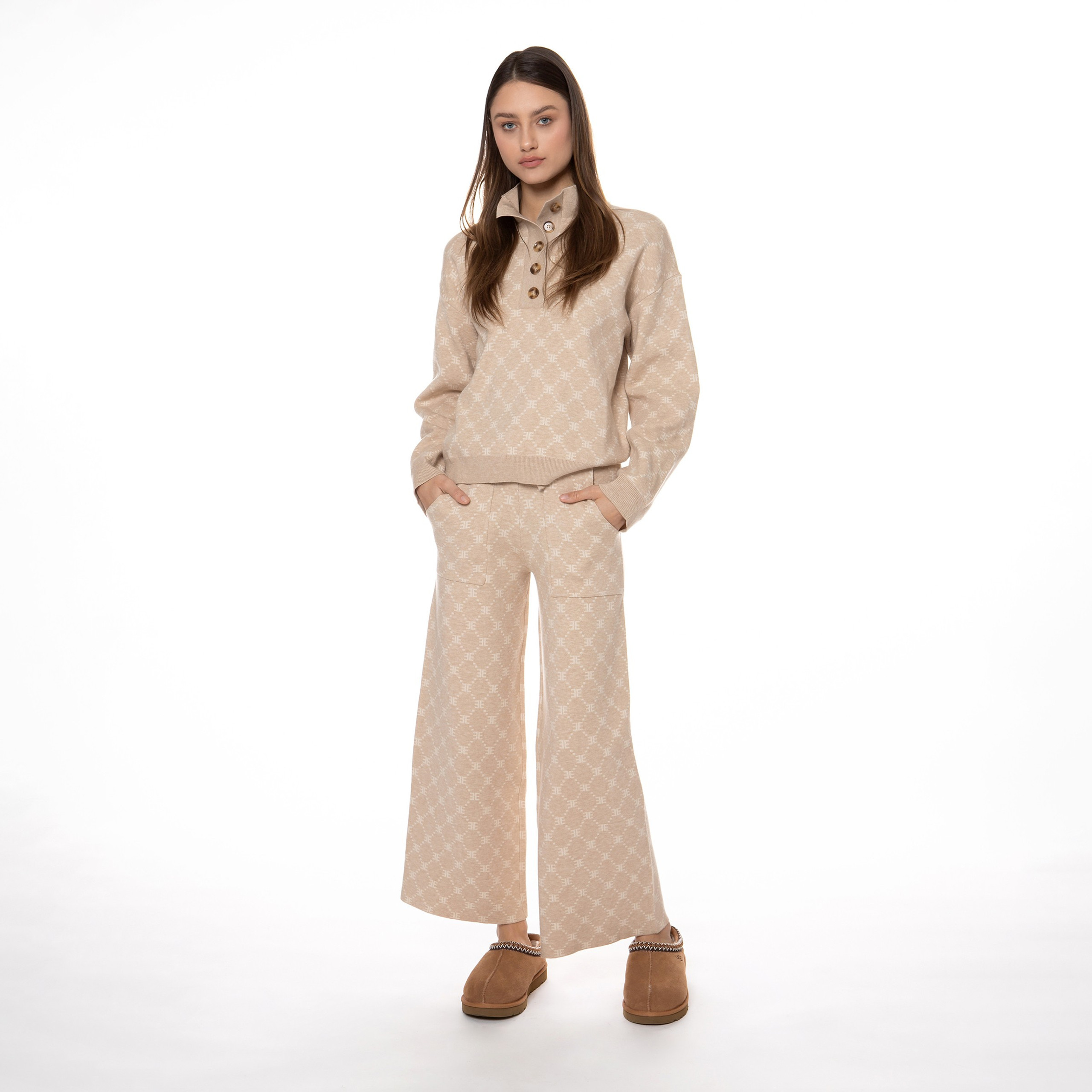 Monogram Wide Leg Lounger Pant - Oatmeal | EllandEmm