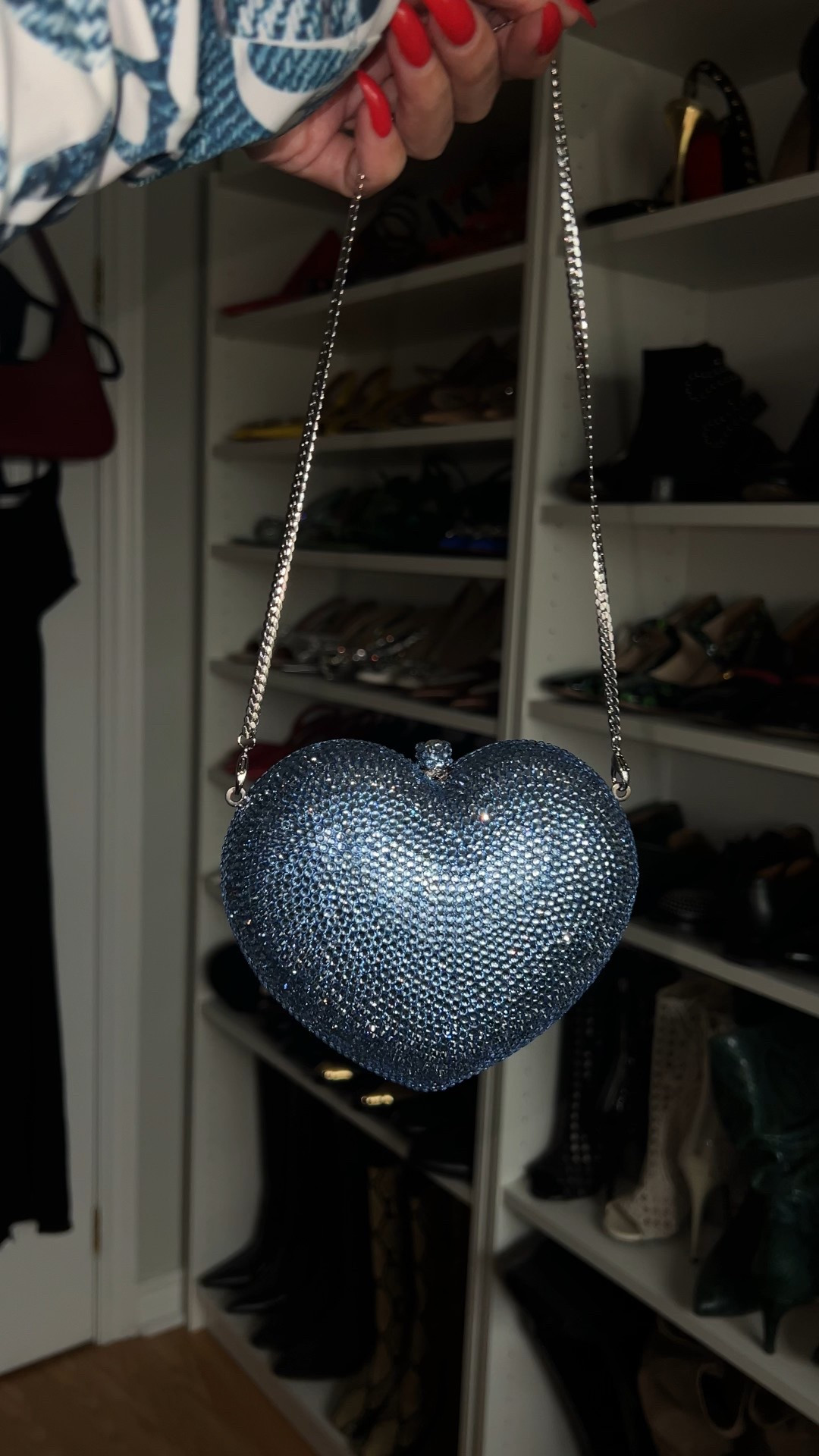 It’s giving Judith Leiber 🤩🤩 but it’s Anthropologie

#LTKStyleTip #LTKSaleAlert #LTKWedding